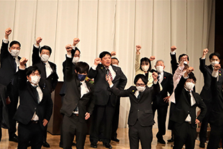 船橋利実氏を励ますとかち大集会